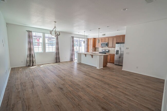 Photo - Santa Clarita 3-Bedroom River Village Home...