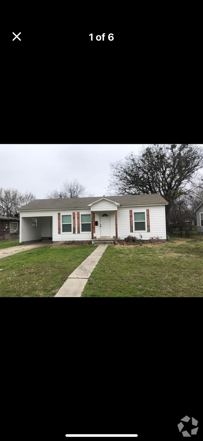 Building Photo - 1217 S Howeth St Rental