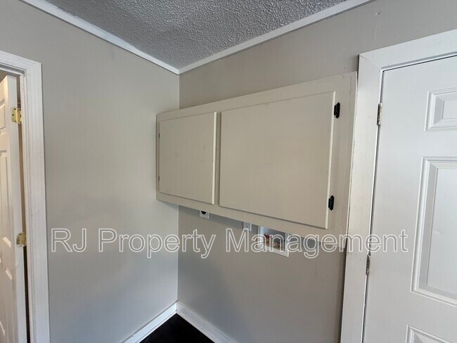 Photo - 1659 Patton St