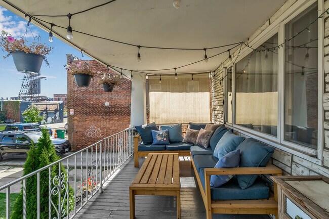 Photo - 12 Lovering Ave Unidad Lower