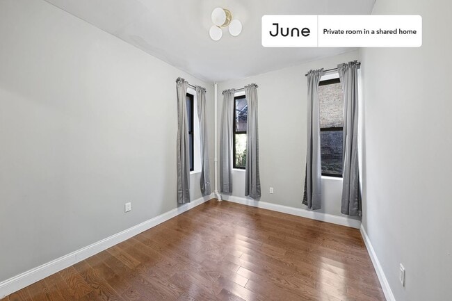 Photo - Room in Shared 4 bed/1.5 bath home Unidad A