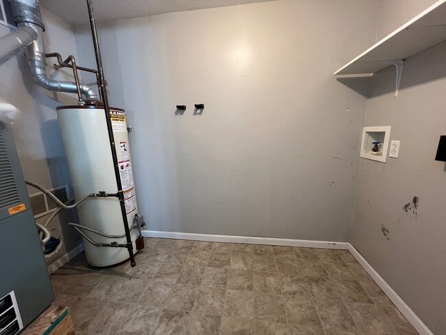 Photo - 102-104 Albany Dr. Unit 102 Albany Dr.