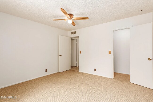 Photo - 12340 N 72nd Dr