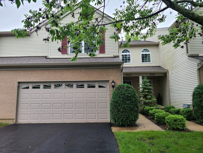 Photo - 2555 Heritage Ct Townhome