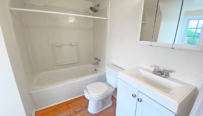 Photo - 6401 Fifth Ave Unit 7