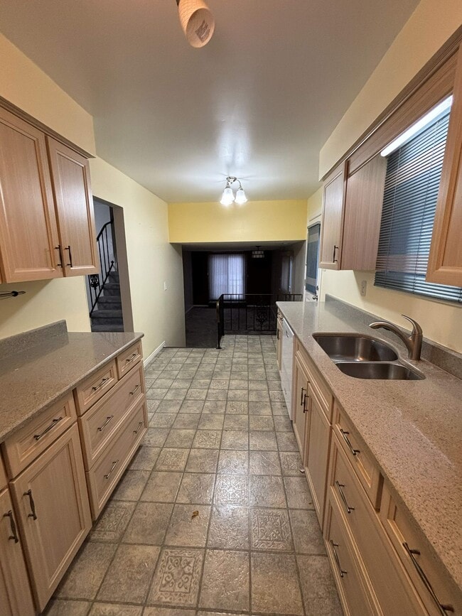 Photo - 286 Trudeau Dr