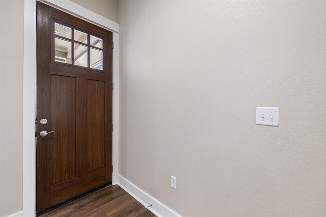 Photo - 1702 Cedar Bend Dr