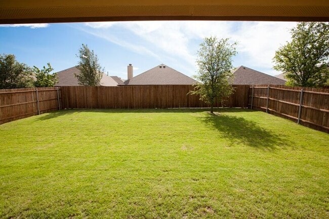 Photo - 517 Kelvington Dr