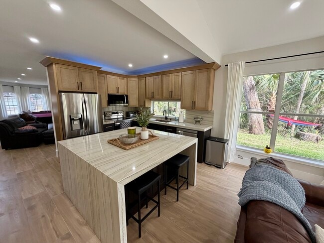 Photo - 147 Dalton Dr