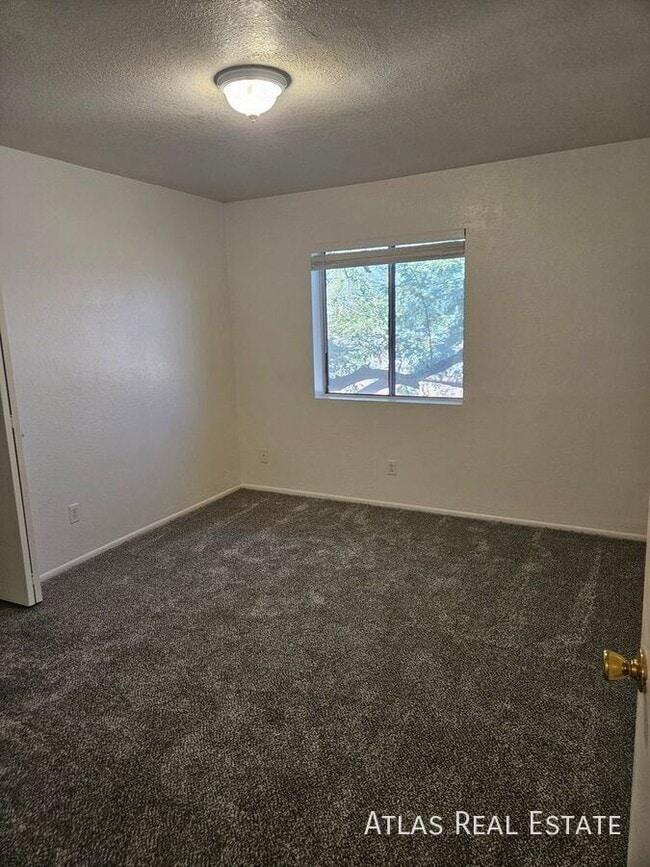 Photo - 111 N Phyllis-202 Unit 202