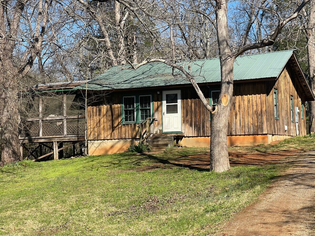 Photo - 130 Old Goldston Rd