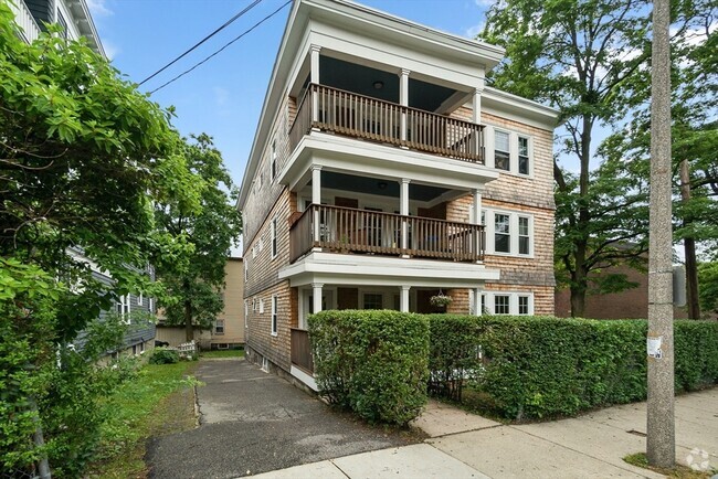 Building Photo - 139 Forest Hills St Unit 139 Forest Hills St., #1 Rental