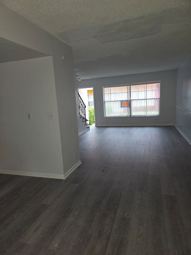 Photo - 5221 NW 27th St Unit 9-C
