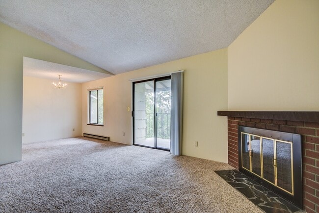 Photo - 2 Bed 1 Bath Condo in town Unit 304
