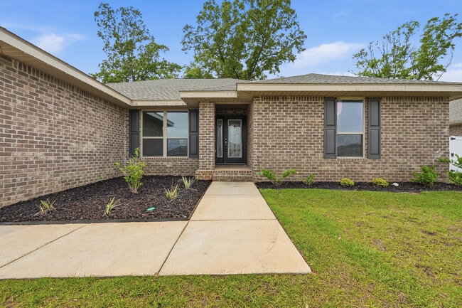Building Photo - 5810 Crestlake Dr