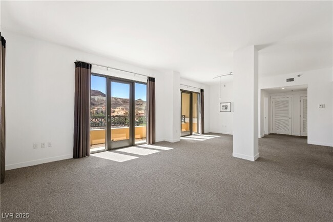 Building Photo - 29 Montelago Blvd Unit 520 Rental