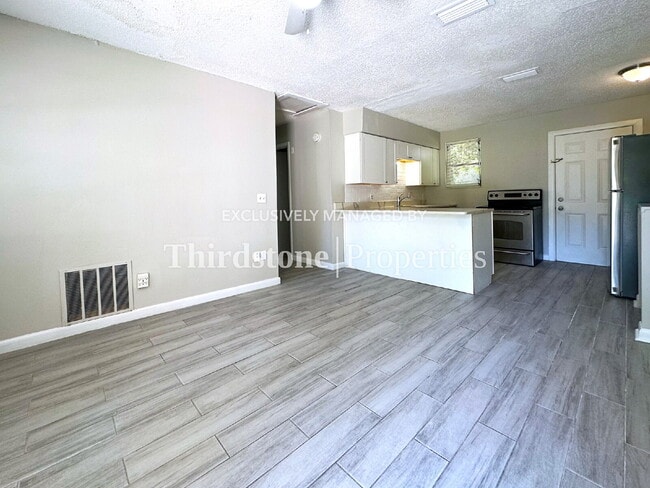 Photo - 1160 Comanche St Unit 1