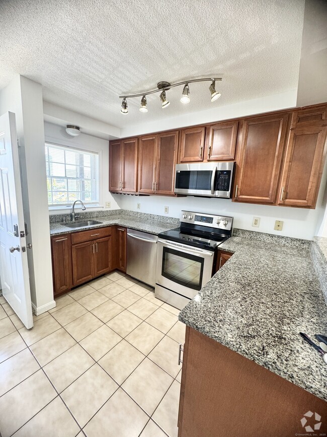 Building Photo - 256 Washington Blvd Unit APT 3