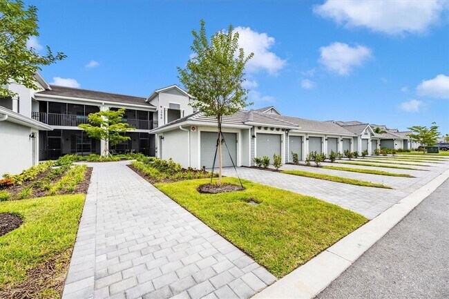 Building Photo - 17470 Opal Sand Dr Unit 205 Rental