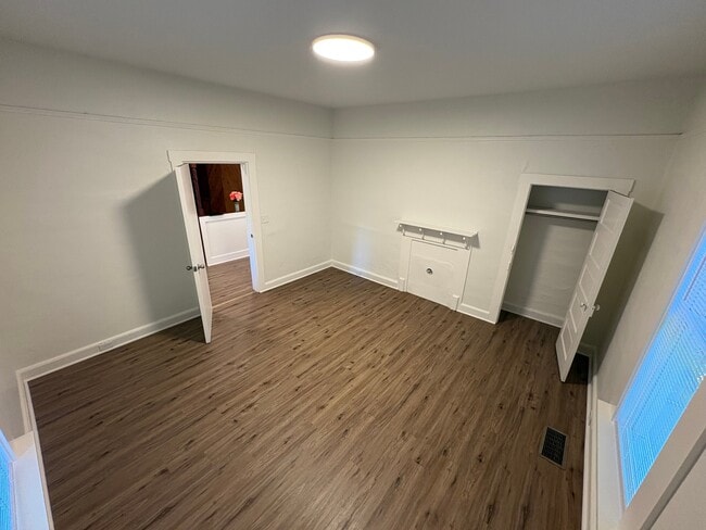 Photo - 409 Lilly Ave
