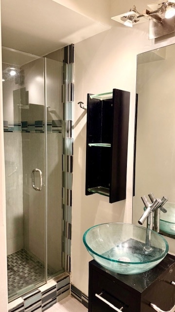 Photo - 6244 Morse Ave Unit 6244