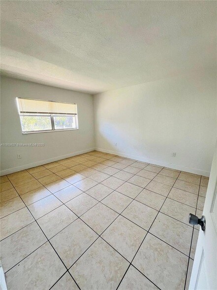 Photo - 8601 SW 94th St Unit 204W