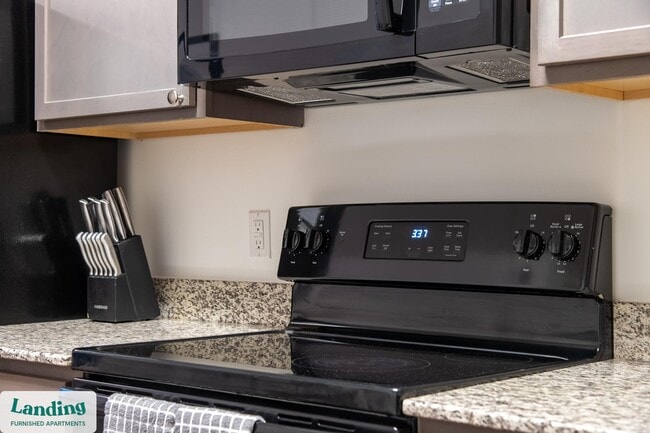 Photo - 1903 E Marshall St Unidad 210.1407039