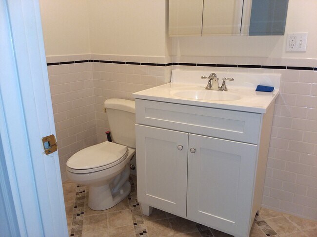 Photo - 144 Calumet St