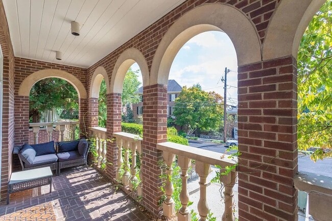 Photo - 4611 Charleston Terrace NW