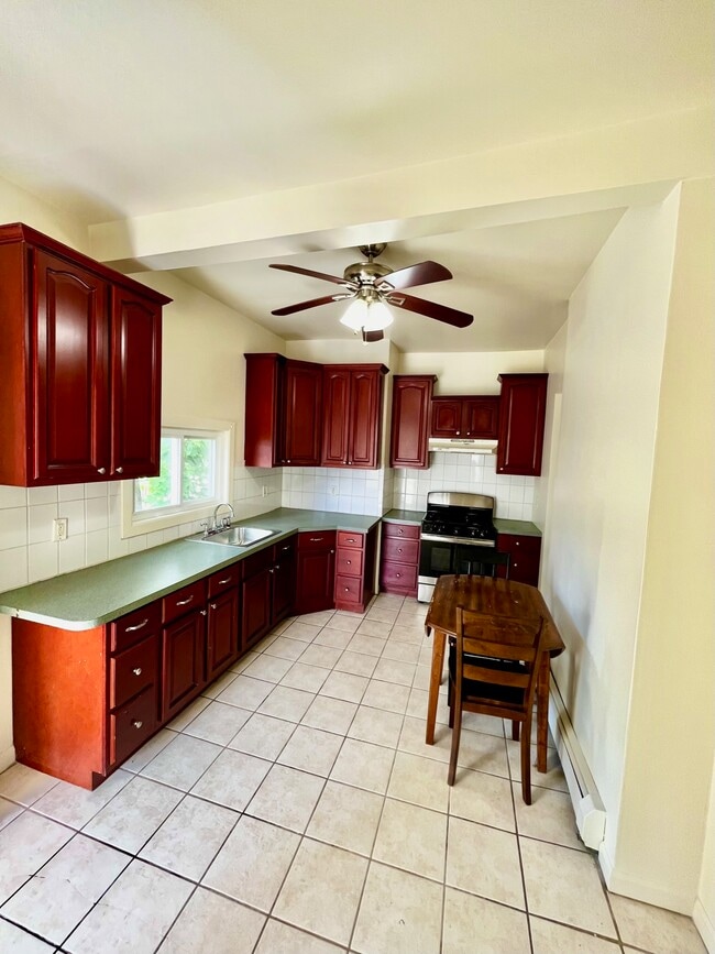 Photo - 500 N Division St Unit 1