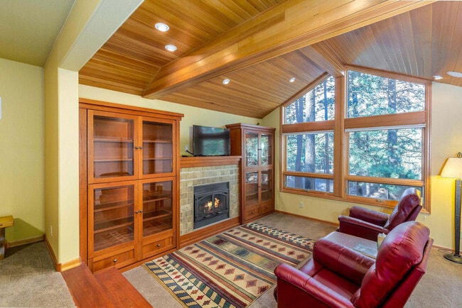 Photo - 17028 Cooper Dr Unit ID1331000P