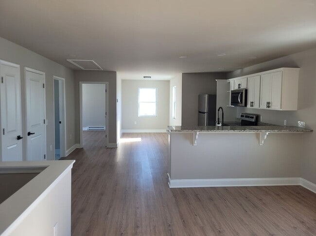 Photo - 2006 Washington Ave