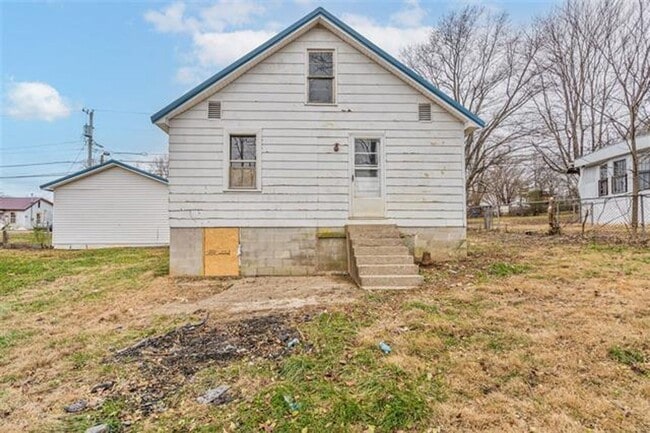 Photo - 229 Eastview Dr