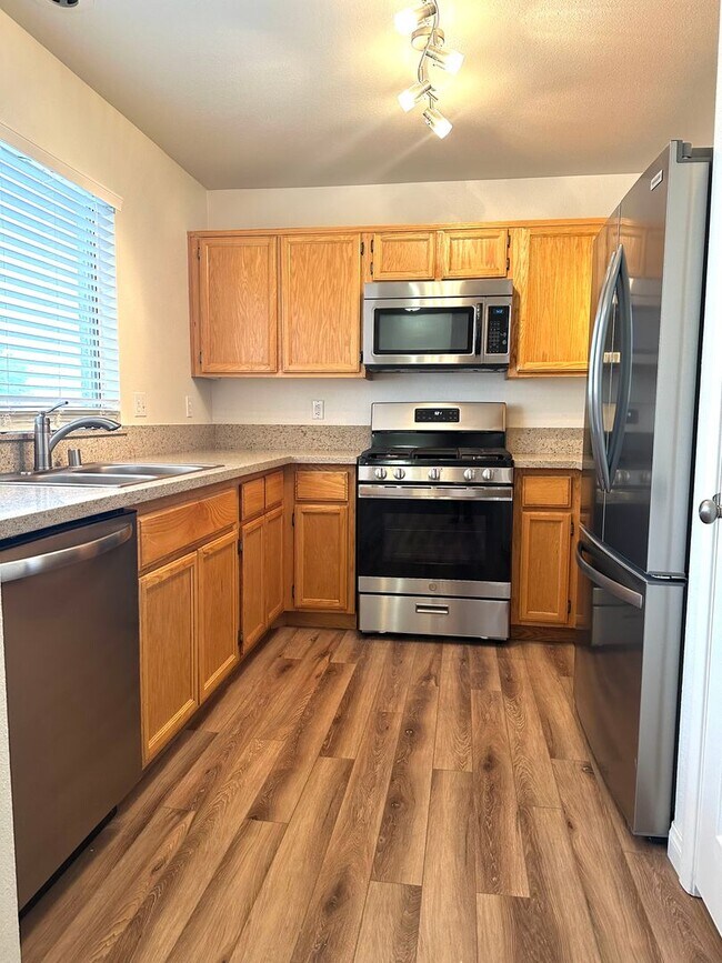 Photo - Green Valley 3-Bedroom Single Story Home in Gated Community.