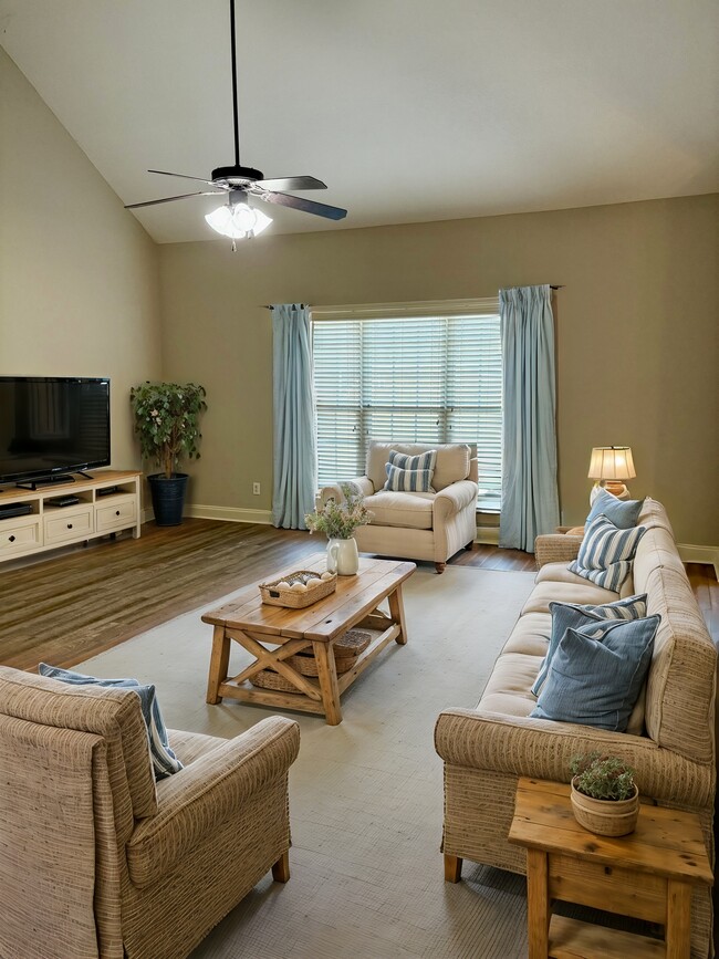 Photo - 1804 Old Carriage Trail