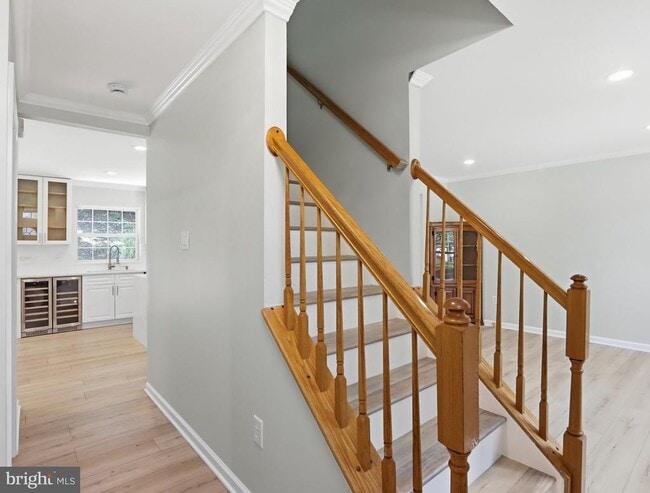 8 Quails Nest Ct