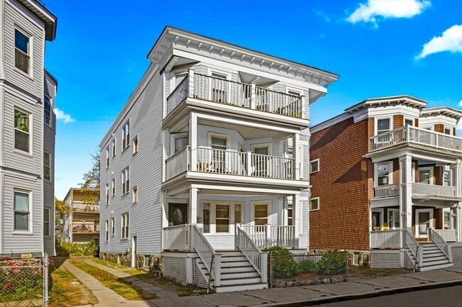 Photo - 20 Sudan St Unit 3
