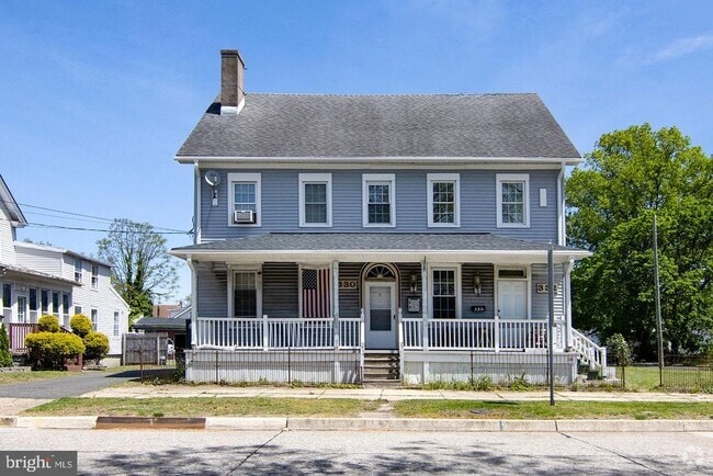 Building Photo - 330-332-332 E Broadway Rental