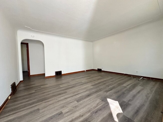 Photo - 3020 Leahy St Unit #1