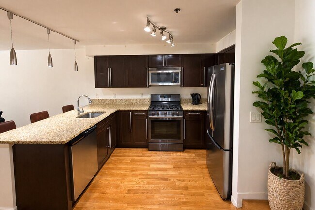 Photo - 5711 Jefferson St Unit 209