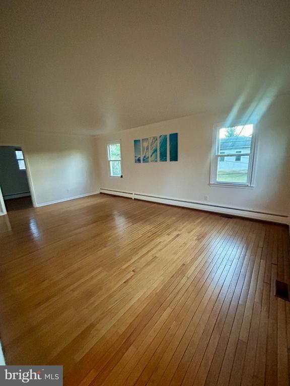 Photo - 1007 Jones Rd