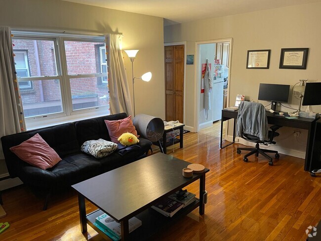 Building Photo - NO FEE promo expires soon!  Updated Apt w ...