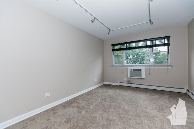 Photo - 619 W Stratford Pl Unit 506