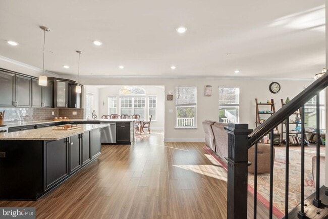 Photo - 1281 Backbone Wy