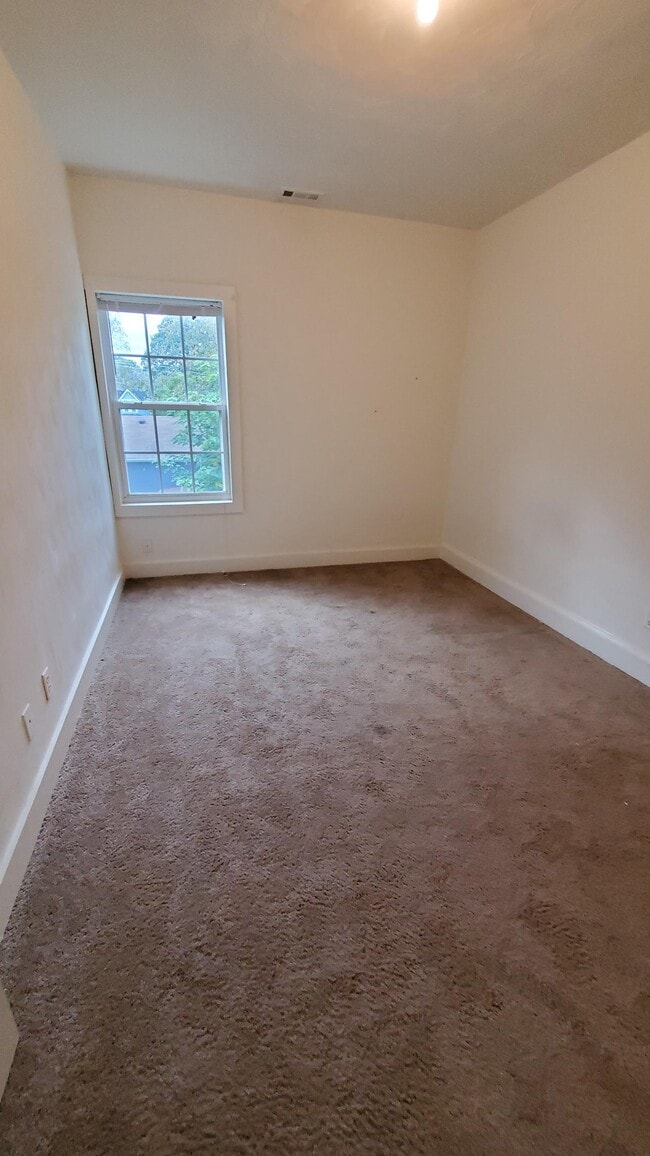 Photo - 1520 Prentis Ave