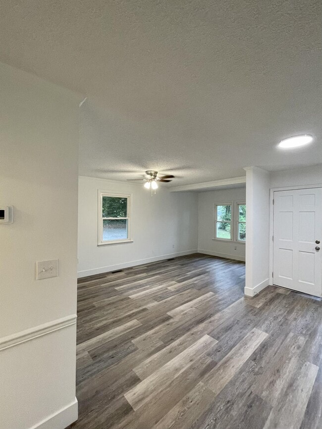 Photo - 51 Allen Ave