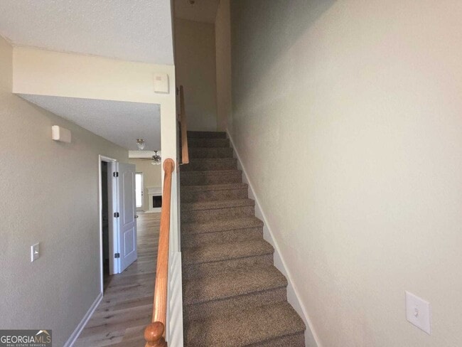 Photo - 156 Madeline Ct