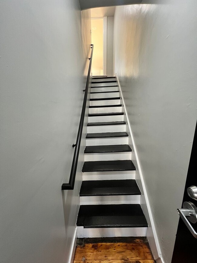 Photo - 144 S Prince St Unit Apt 2