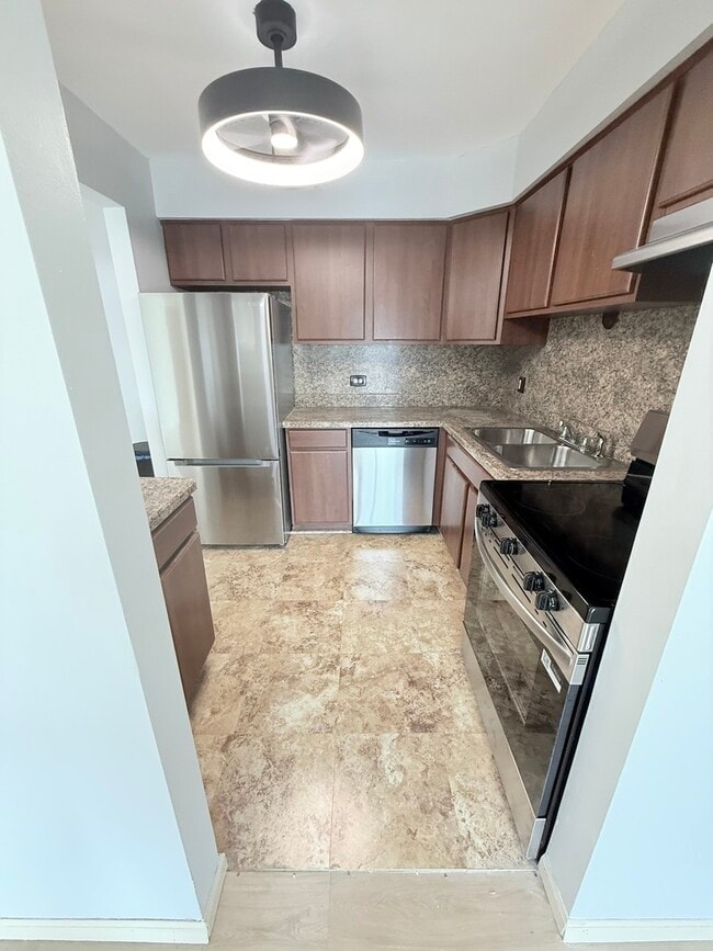 Photo - 1925 Canal St Unit 3D