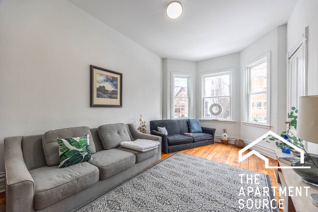 Building Photo - 1626 N Fairfield Ave Unit 2